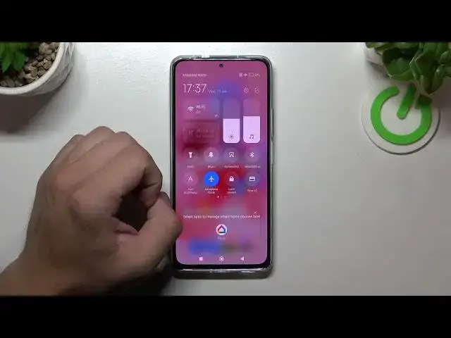 'Video thumbnail for How to Turn On / Turn Off the Airplane Mode on the POCO F4'