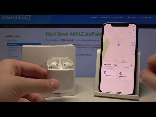 Video thumbnail for How to Use Sound Signaling with AirPods 2019 | Find My Application