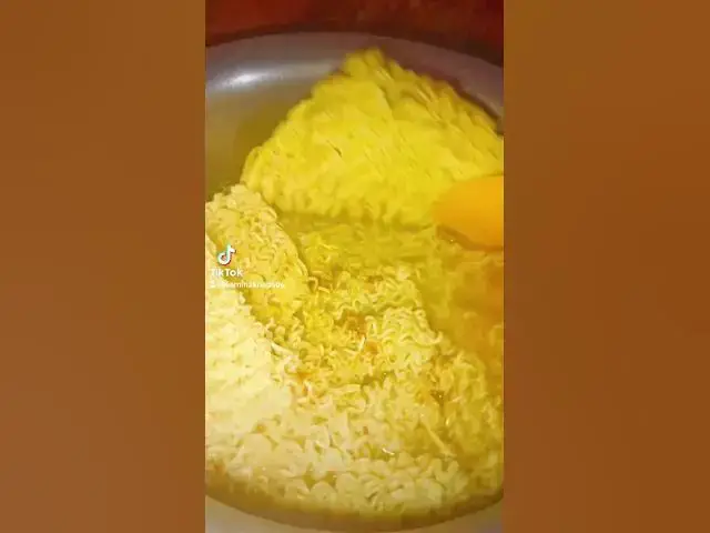 'Video thumbnail for aj apke liye hu Kannur nudules with mecroni nudules ap comments m btaen apko meri recipe kc lagi'