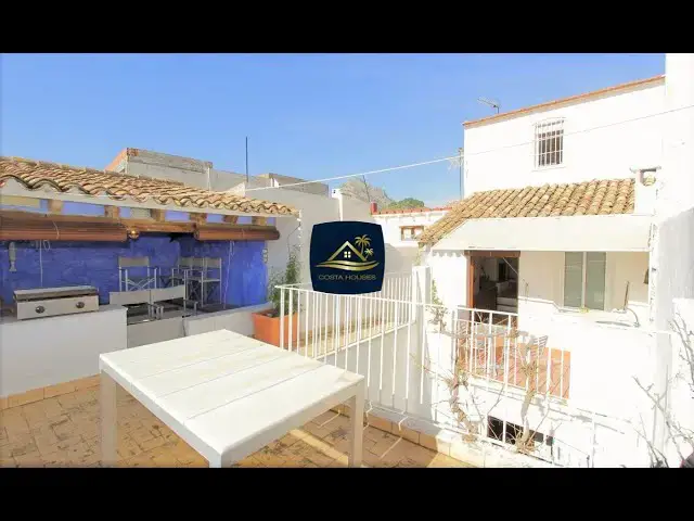 Video thumbnail for FOR SALE Traditional Townhouse with lots of character in Javea Old Town | Costa Blanca North, Spain