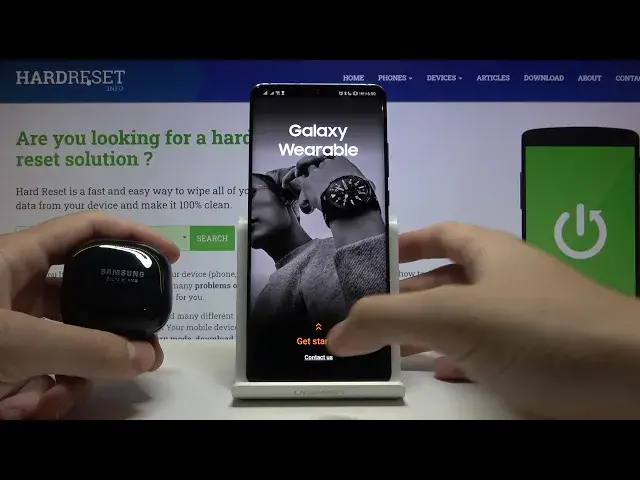 Video thumbnail for How to Connect Samsung Galaxy Buds Live with Wearable App