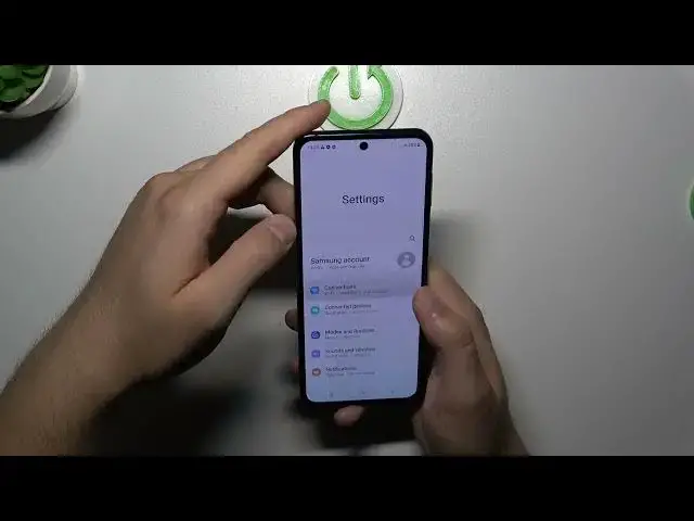 Video thumbnail for Samsung Galaxy Z Flip 5 - Does it Have eSIM