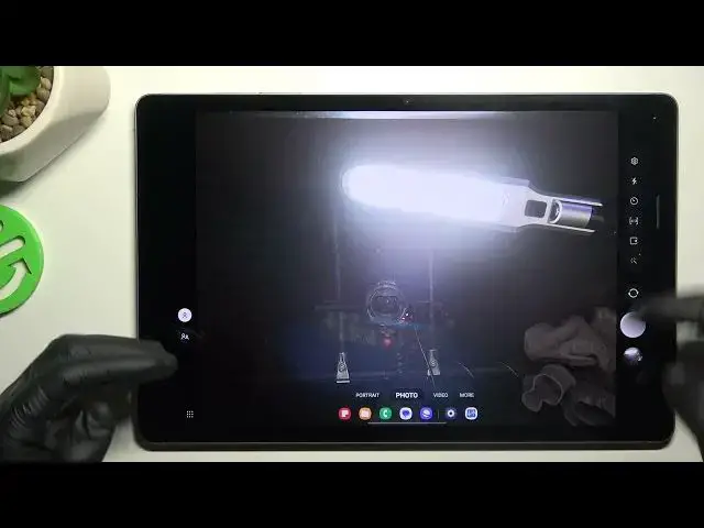 'Video thumbnail for How to Manage the Front Camera Mirror Effect on the Samsung Galaxy Tab S9 FE+'