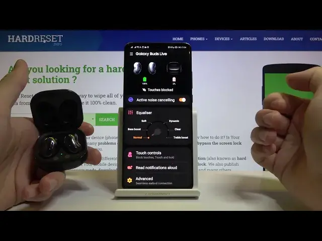 Video thumbnail for How to Turn On Noise Cancelling in Samsung Galaxy Buds Live