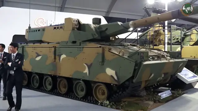 'Video thumbnail for ADEX 2017 South Korea Defense Industry for Land Forces Part 1'