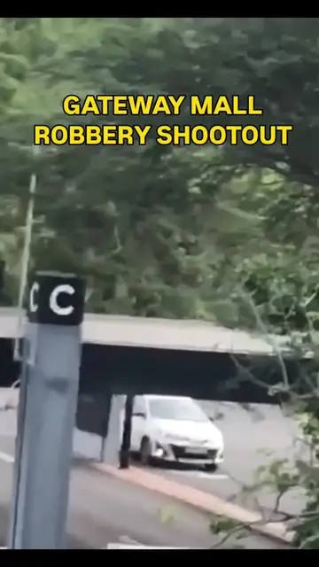 Video thumbnail for Armed Robbery at Premjees Jewellers in Gateway Theatre of Shopping Leaves Security Officer Injured