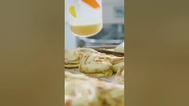 Video thumbnail for How To Use Pastry Brush? 8 Superb Steps To Use This