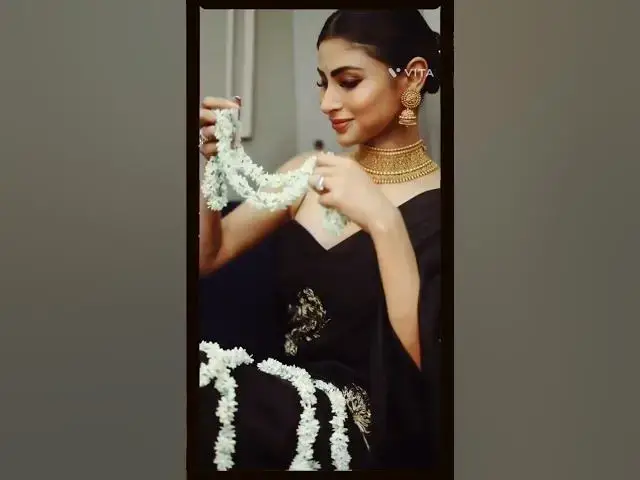 Video thumbnail for Mouni Roy in a classy black and gold saree #mouniroy #shorts #style #saree #blackoutfit