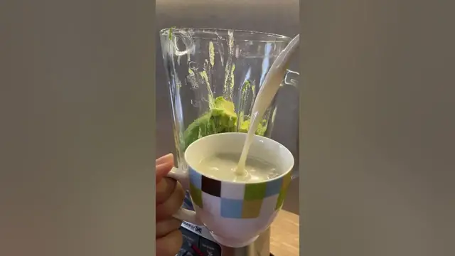 Video thumbnail for Keto Avocado Ice Cream