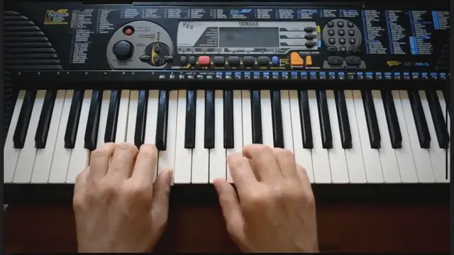 'Video thumbnail for How To Connect A Digital Piano To Your Device?'