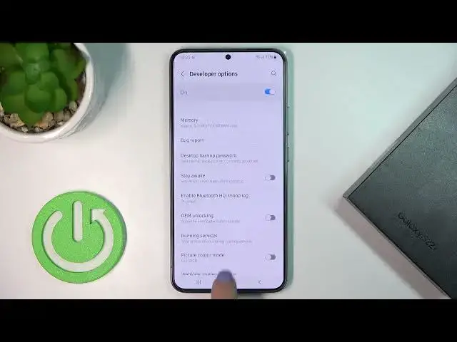 'Video thumbnail for How to Allow Automatic System Updates on SAMSUNG Galaxy S22+ - Developer Mode'