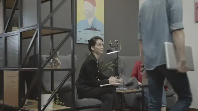 Video thumbnail for Interview Tips - Stand out from the competition