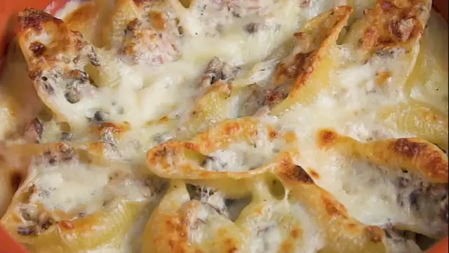 Video thumbnail for Mushroom Ham Stuffed Shells