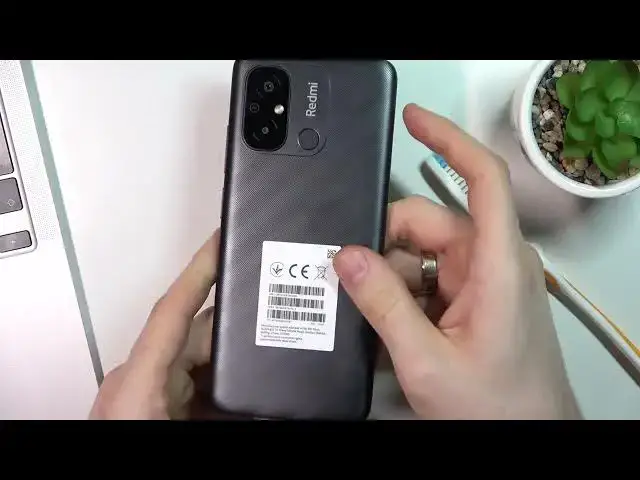 Video thumbnail for How to Clean USB Slot in XIAOMI Redmi A1 Plus Using Household Items