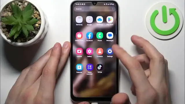 Video thumbnail for How to Take a Screenshot on Samsung Galaxy F34