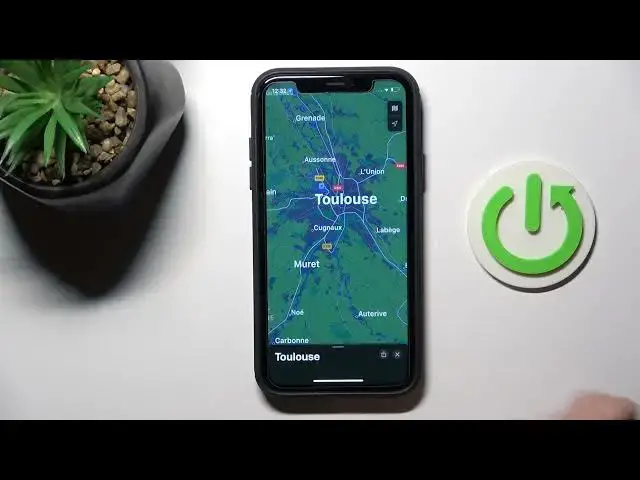 Video thumbnail for APPLE Maps: How to Add City/Place to Favourites?