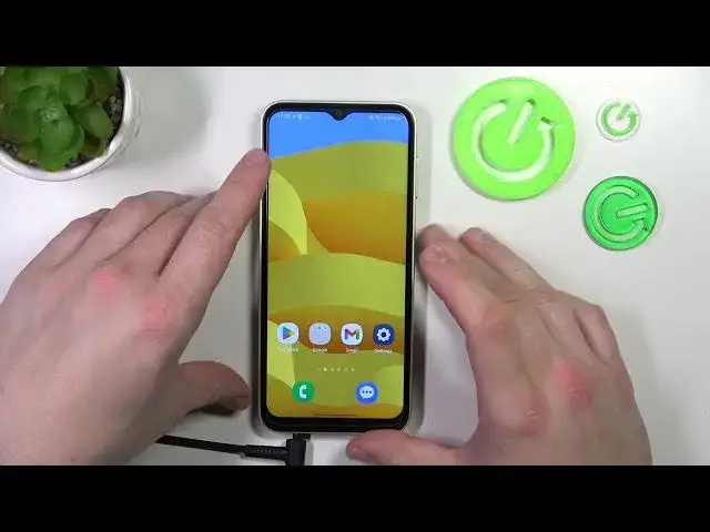 Video thumbnail for How to Connect Wired Headphones to Samsung Galaxy M04?