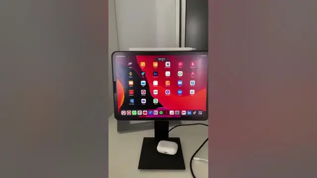 'Video thumbnail for How Long It Takes To Charge Apple Pencil From 0 To 100%?'