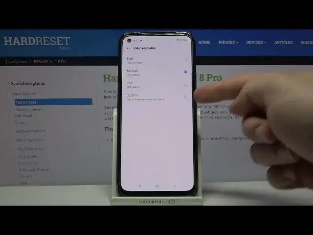 'Video thumbnail for How to Change Video Quality in Screen Recorder in REALME 8 Pro – Screen Recorder'