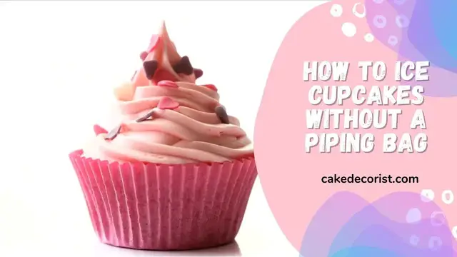 Video thumbnail for How To Ice Cupcakes Without a Piping Bag