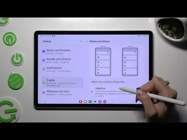 'Video thumbnail for How to Change Display Refresh Rate on Samsung Galaxy Tab S9 / Personalize Display Settings'