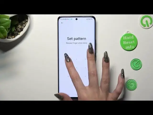 'Video thumbnail for How to Add Screen Lock to XIAOMI 12S Ultra'