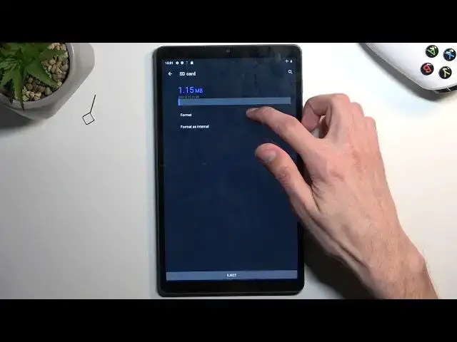 'Video thumbnail for How to Format SD Card on REALME Pad Mini'