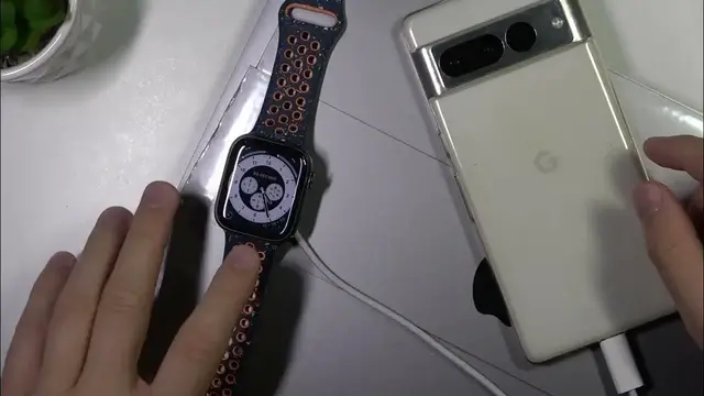 Video thumbnail for How to Charge APPLE Watch by Android Phone?