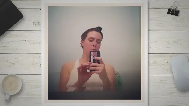 'Video thumbnail for Why Do Some Hairdressers Not Use Toner (October 2023)'