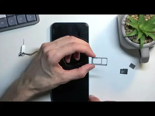 Video thumbnail for How to Insert SIM and SD Card on OnePlus Nord CE 2 Lite - Nano SIM and Micro SD Card Intallation