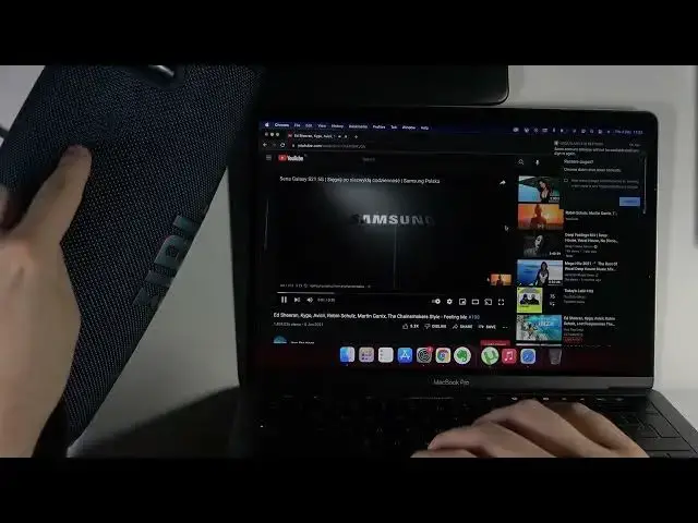 Video thumbnail for How to Connect JBL XTREME 3 with Macbook - JBL Bluetooth Pairing with iOS