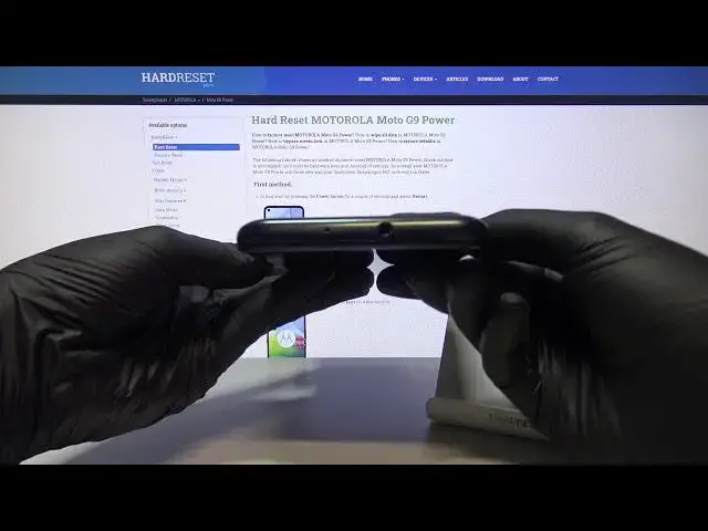 Video thumbnail for Presentation of MOTOROLA Moto G9 Power | Check Metallic Sage Color