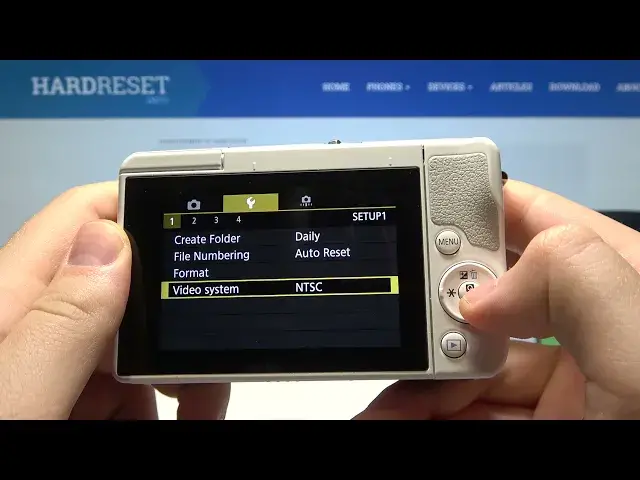 'Video thumbnail for How to Turn On or Off Target History on Canon EOS M10 - Canon Camera Wi-Fi Setup'