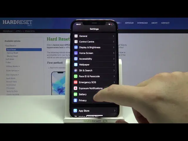 'Video thumbnail for How to Turn On Optimised Battery Charging in iPhone 12 Pro - Reduce Battery Aging'