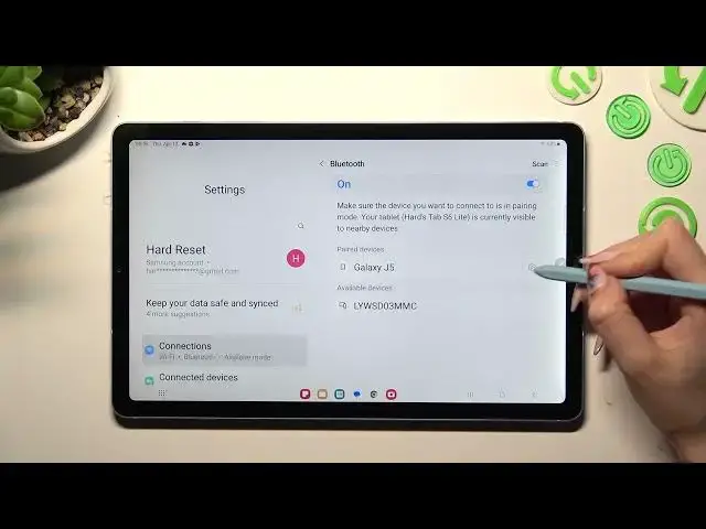 'Video thumbnail for How to Pair Bluetooth Devices with Samsung Galaxy Tab s6 Lite 2022?'