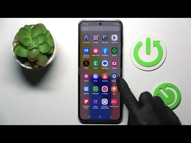'Video thumbnail for How to Enable Google Backup on Samsung Galaxy Z Flip5?'