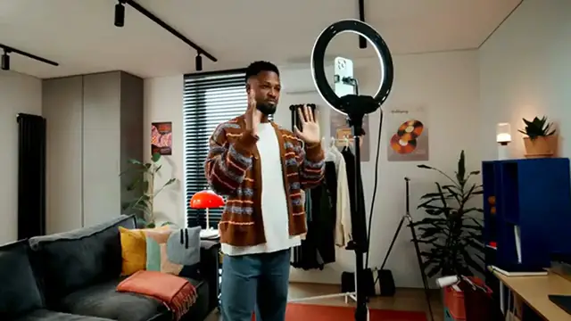 Video thumbnail for AI News This Week Snap AR Glasses, Google AI Voices, OpenAI o1-Model Updates & More