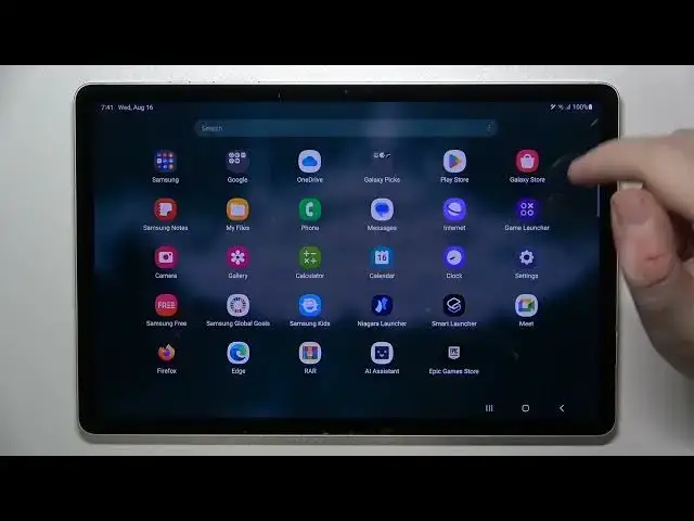 Video thumbnail for Game-Changer Alert: Playing Fortnite on SAMSUNG Galaxy Tab S9!