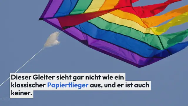 Video thumbnail for Ring Gleiter – ein cooler Papiergleiter: