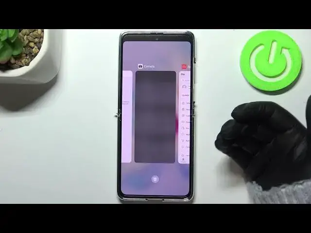 'Video thumbnail for How to Turn Off Running Apps in HUAWEI P50 Pocket – Close Background Apps'