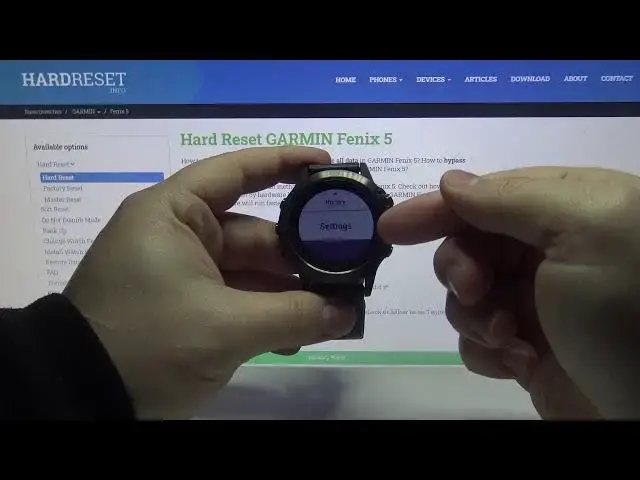 Video thumbnail for Hard Reset GARMIN Fenix 5 Performer – Wipe Date / Restore Defaults