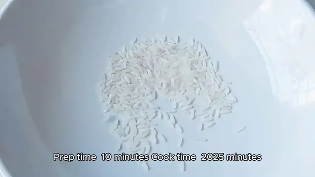 Video thumbnail for cilantro lime rice recipe