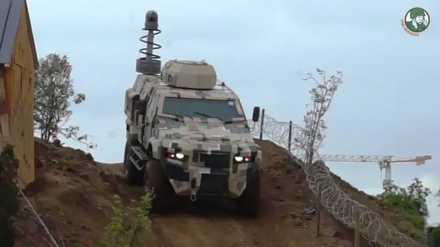 'Video thumbnail for Eurosatory 2016 full live dynamic demonstration airland defense security exhibition Paris France'