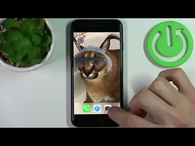 Video thumbnail for How to Activate Burst Shot in iPhone SE 2022 – Take Series of Pictures