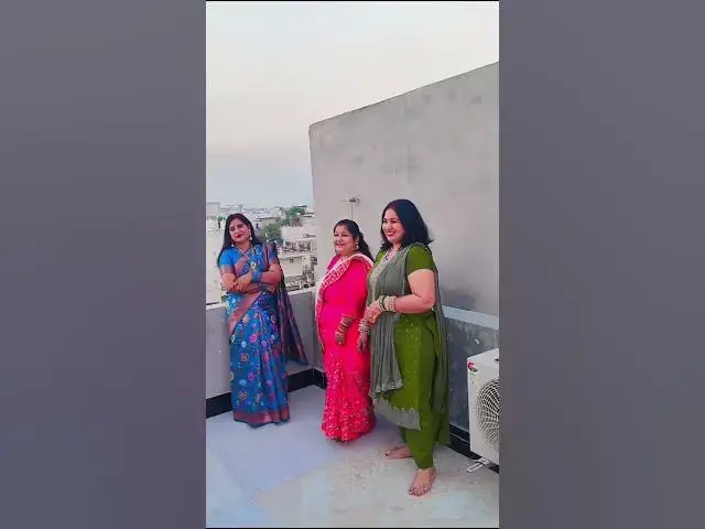 Video thumbnail for डांस ने तो आग लगा दी जल गई पड़ोशन 😜🔥🔥🔥🔥🔥🔥🔥#dance #शोर्ट्स