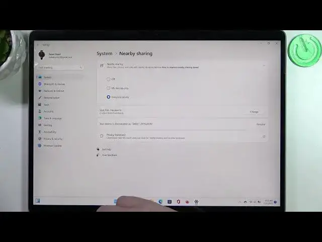 Video thumbnail for How To Enable & Disable Nearby Share On Microsoft Surface Pro 9