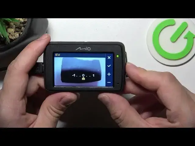 Video thumbnail for How To Adjust EV Function In MIO MiVue 732