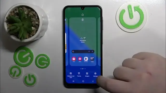 Video thumbnail for How to Enable or Disable App Drawer on SAMSUNG Galaxy A25