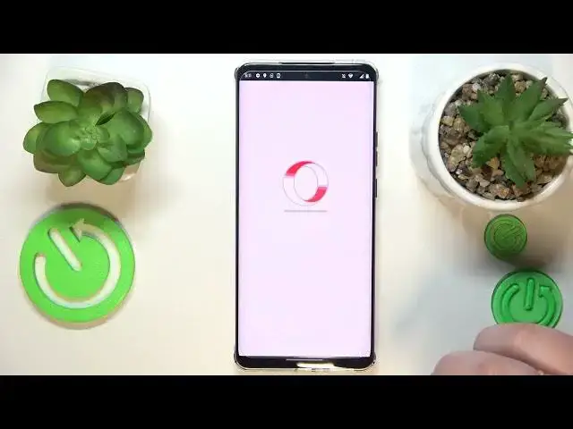 Video thumbnail for How Download & Install the Opera Browser App on MOTOROLA Edge 40