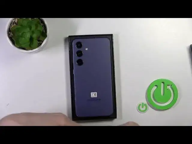 Video thumbnail for Check Every Accessory in Your Samsung Galaxy S24 Box